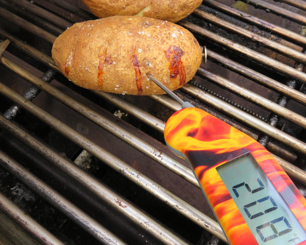 Perfect Grilled Baked Potatoes Temperature