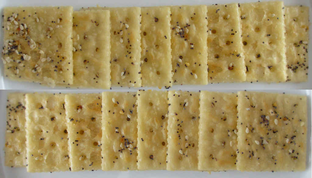 Bagel-Seasoned Saltines