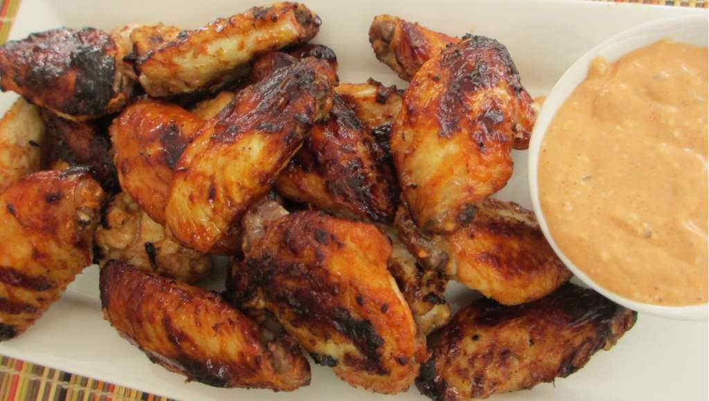 Cajun Chicken Wings with Dipping Sauce