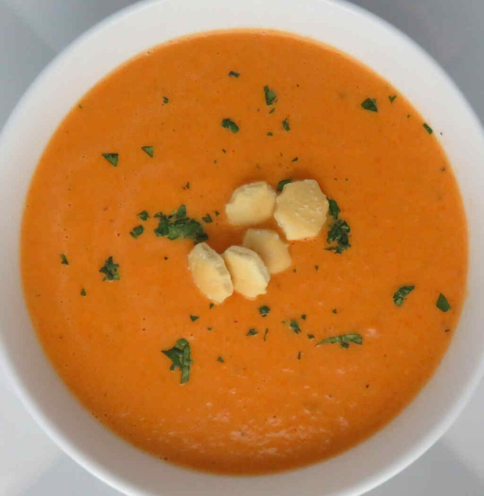 Creamy Cheese and Tomato Soup