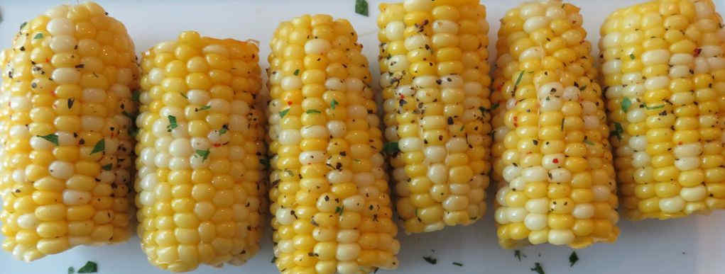 Easy Corn-on-the-Cob on the Char-Broil Big Easy