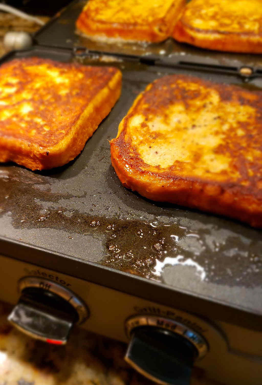 French Toast using the Cuisinart Griddler
