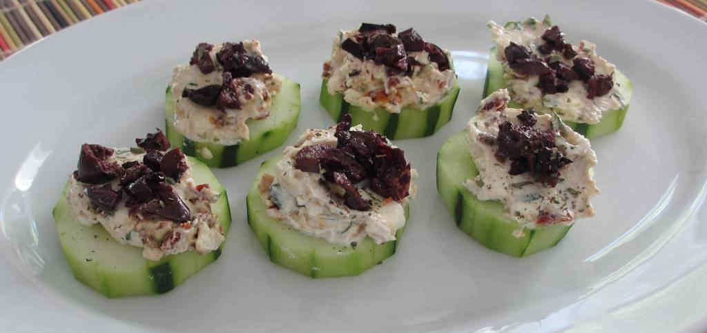 Greek Salad Bites