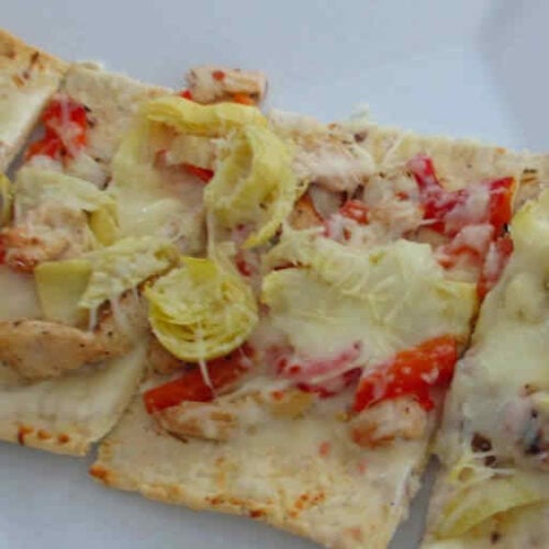 Grilled Chicken Flatbread Pizza