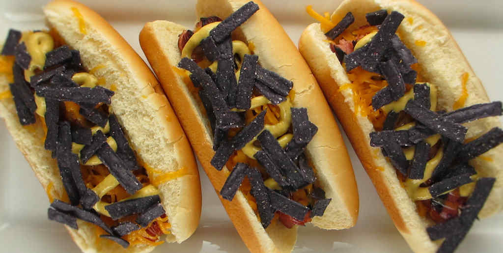 Illinois Fighting Illini Cheddar Hot Dog