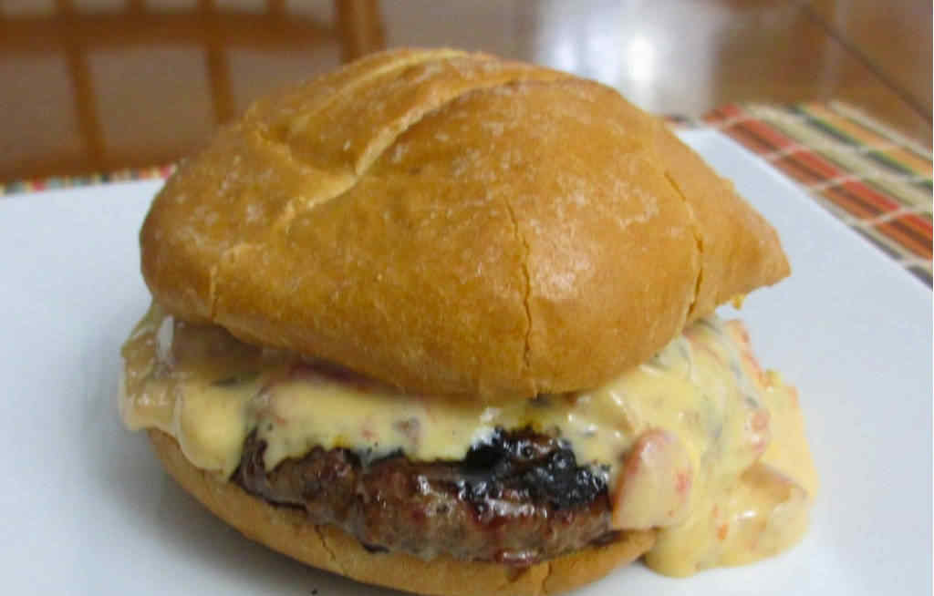 Queso Burgers