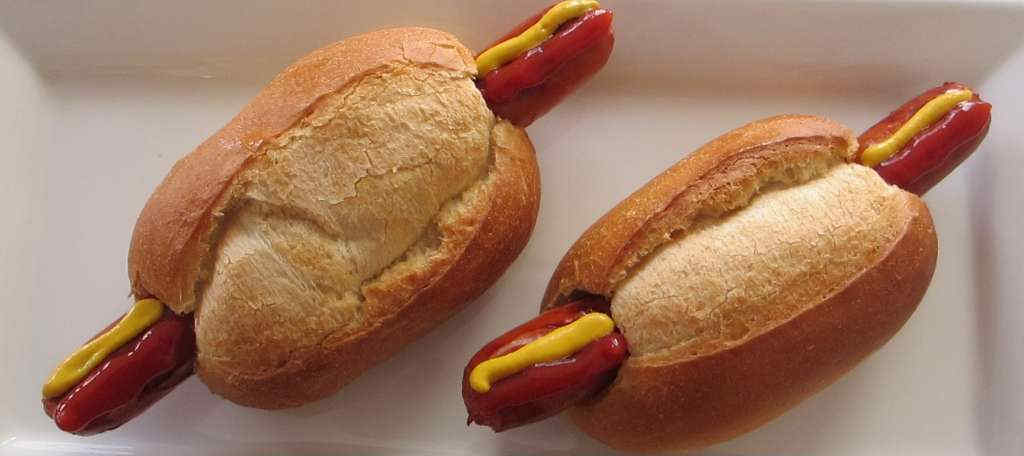 Sandwich Roll Hot Dogs