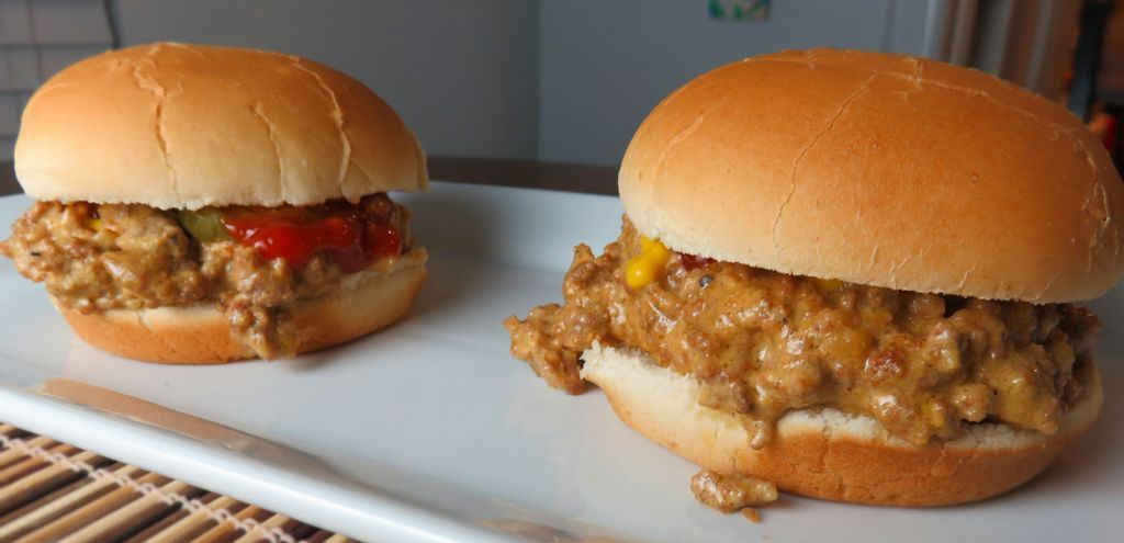 Slow Cooker Cheeseburgers