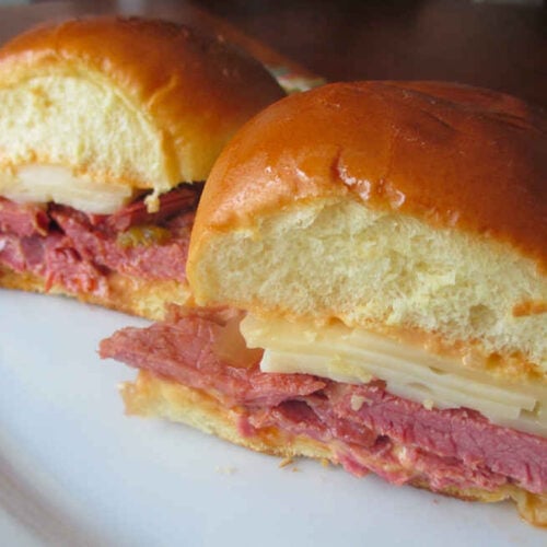 Slow Cooker Corned Beef Sliders