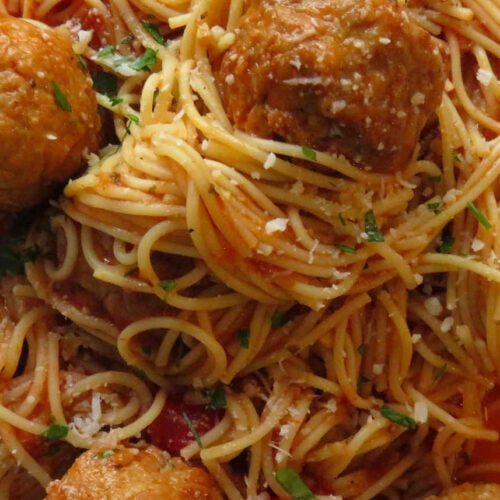 Slow Cooker Spaghetti and Meatballs