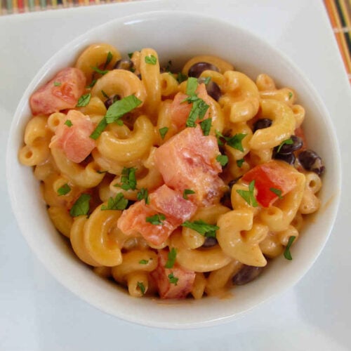 Southwestern Macaroni-and-Cheese