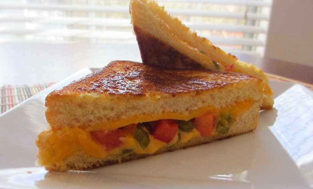 Spicy Grilled Cheese