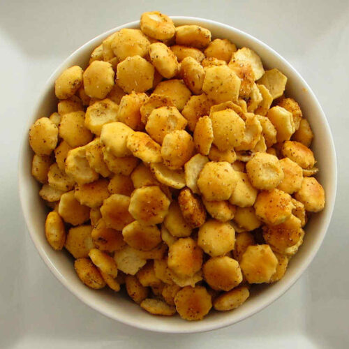 Sriracha Oyster Cracker Bites