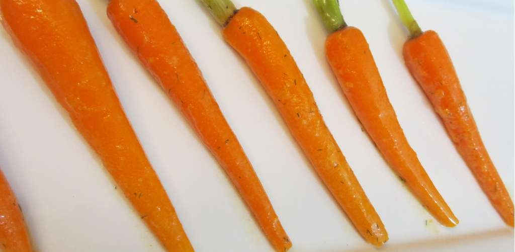 Steamed Carrots with Lemon-Dill Vinaigrette