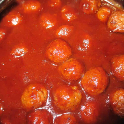 Sweet-and-Sassy Appetizer Meatballs