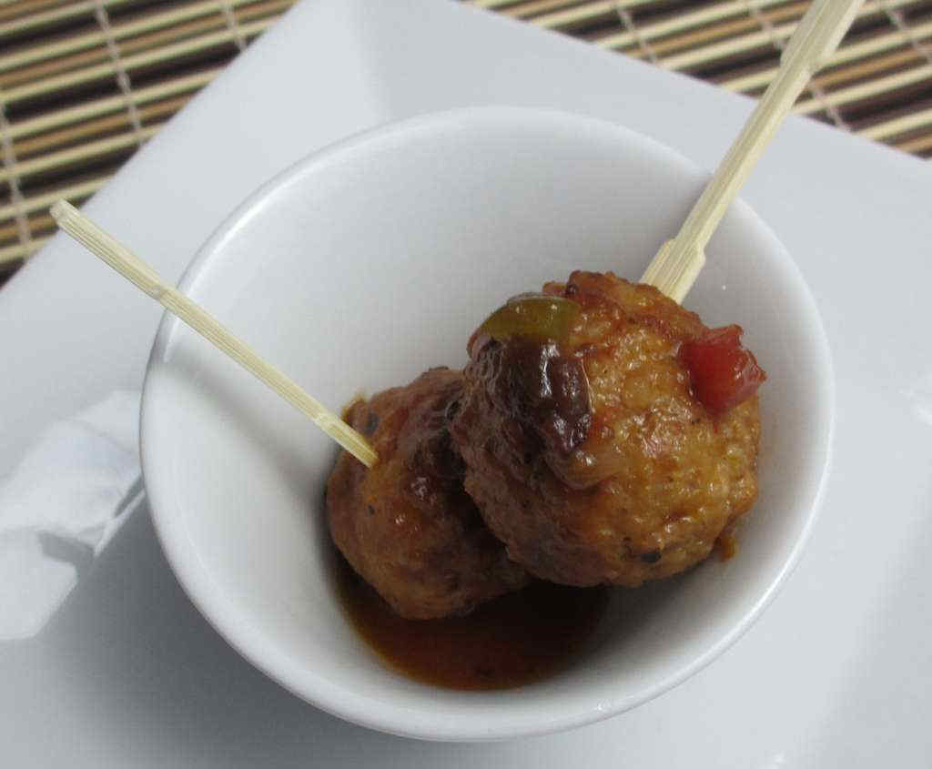 Sweet-and-Spicy Appetizer Meatballs