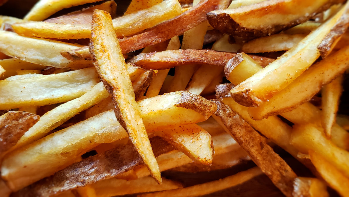 Crispy Fries using a Fry Daddy Fryer - Life's A Tomato