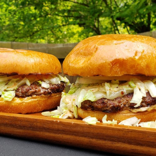 Smash Burgers with Zesty Sauce