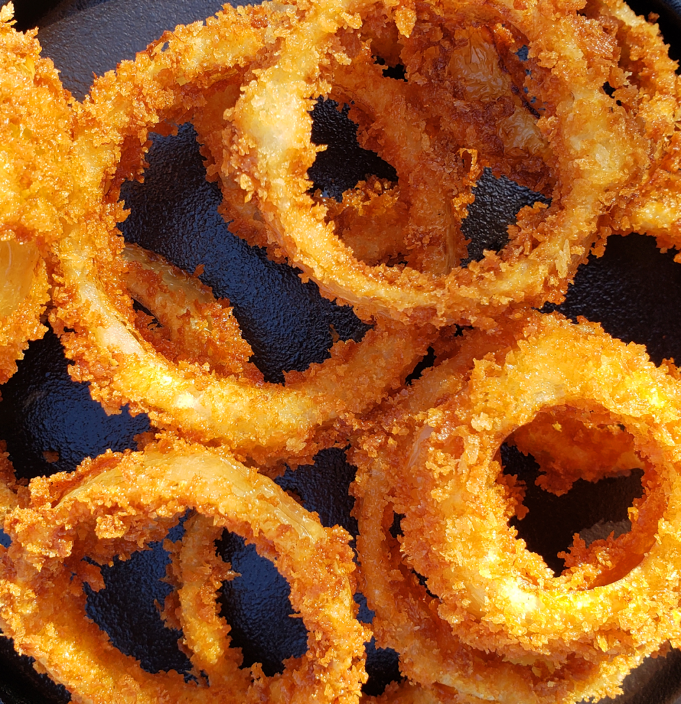 Extra-Crunchy Panko Onion Rings