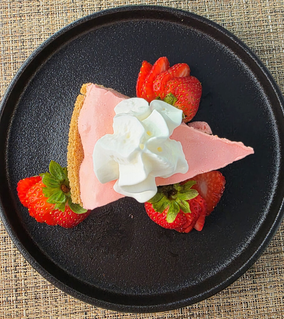 Easy Strawberry Creamsicle Pie